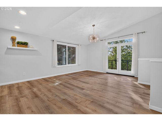 2016 Ne 123RD Ave, Vancouver, WA 98684