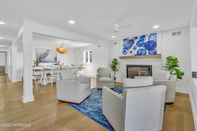 193 Bay Stream Drive, Toms River, NJ 08753