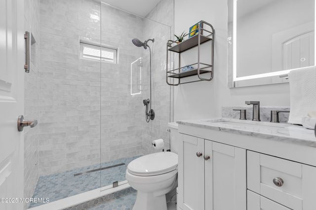 193 Bay Stream Drive, Toms River, NJ 08753