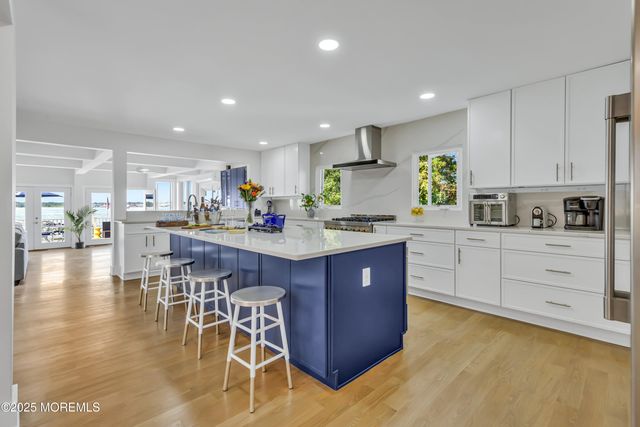 193 Bay Stream Drive, Toms River, NJ 08753