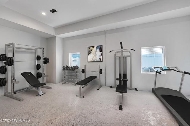 193 Bay Stream Drive, Toms River, NJ 08753