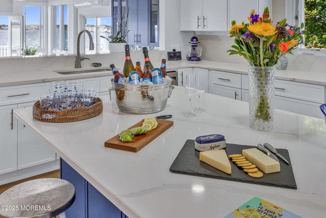 193 Bay Stream Drive, Toms River, NJ 08753