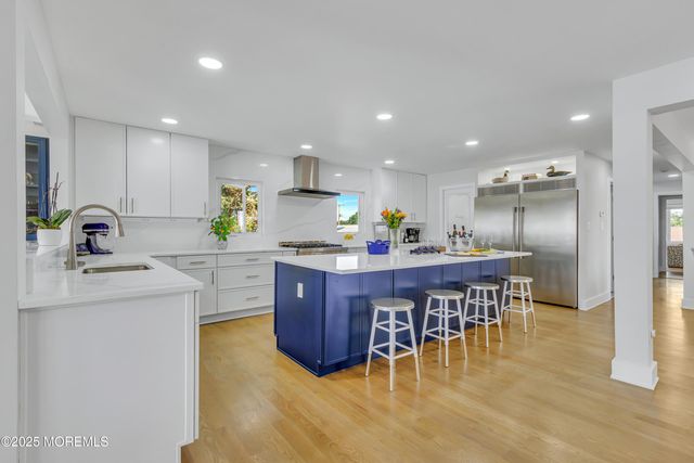 193 Bay Stream Drive, Toms River, NJ 08753