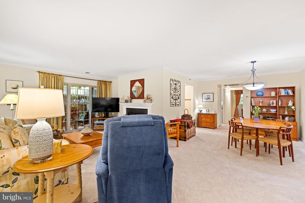 Image 4 of property listing at 14211 QUAIL CREEK WAY #105, Sparks Glencoe, MD 21152