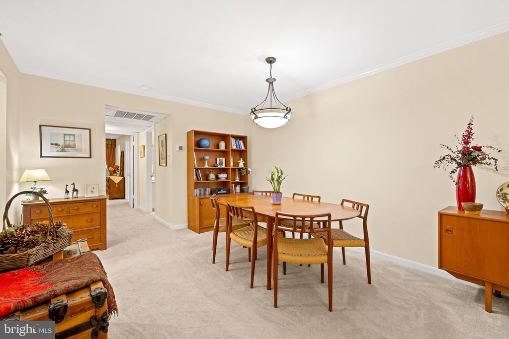 Image 7 of property listing at 14211 QUAIL CREEK WAY #105, Sparks Glencoe, MD 21152