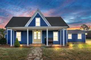311 S MAIN Street, Adairsville, GA 30103