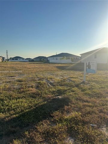 4336 NW 33rd St, Cape Coral, FL 33993