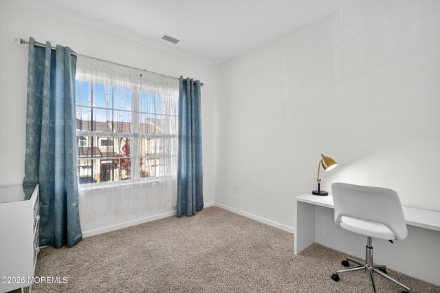 67 Grabowski Drive, Parlin, NJ 08859