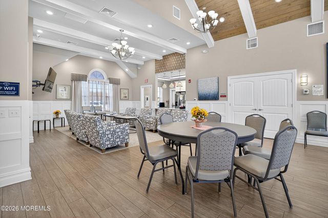 67 Grabowski Drive, Parlin, NJ 08859