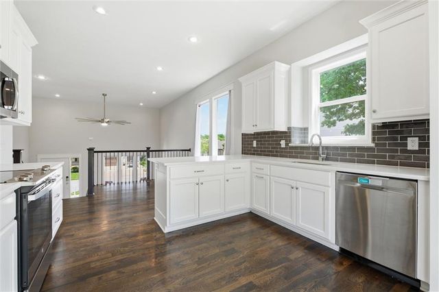 8278 Primrose Street, De Soto, KS 66018