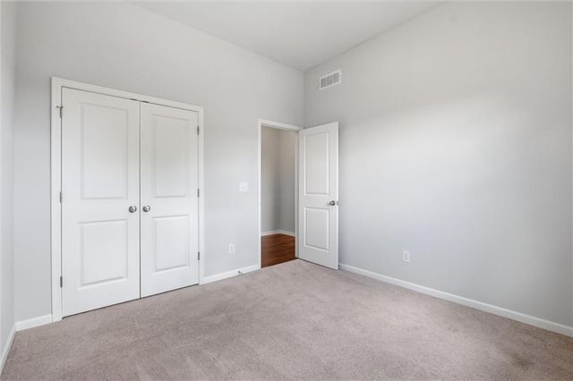 8278 Primrose Street, De Soto, KS 66018