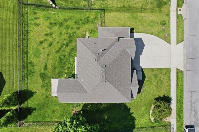 8278 Primrose Street, De Soto, KS 66018