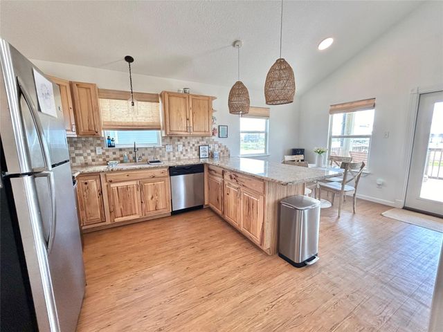 753 Bluewater Highway, Surfside Beach, TX 77541