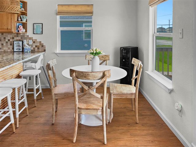 753 Bluewater Highway, Surfside Beach, TX 77541