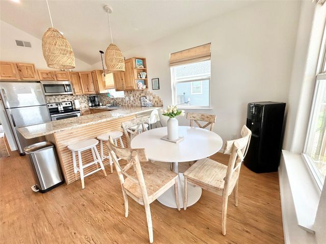 753 Bluewater Highway, Surfside Beach, TX 77541