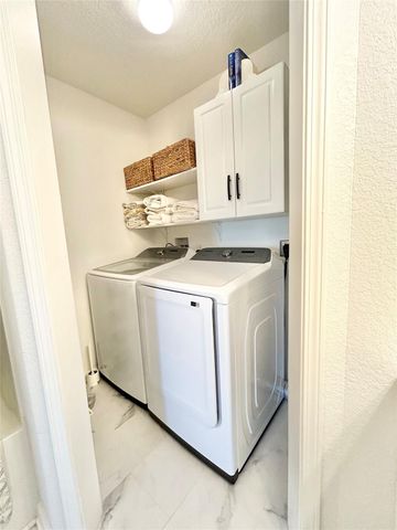 753 Bluewater Highway, Surfside Beach, TX 77541