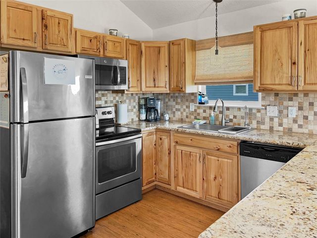 753 Bluewater Highway, Surfside Beach, TX 77541