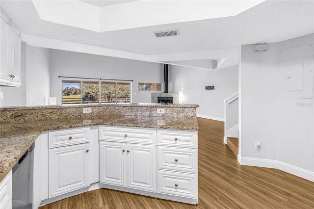 1605 ROYAL PALM DRIVE S A, Gulfport, FL 33707