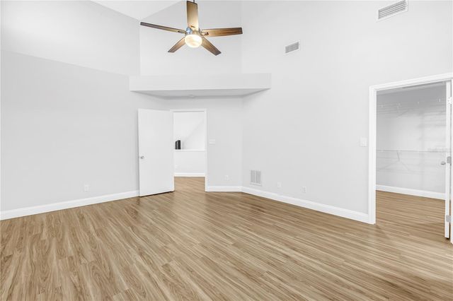 1605 ROYAL PALM DRIVE S A, Gulfport, FL 33707