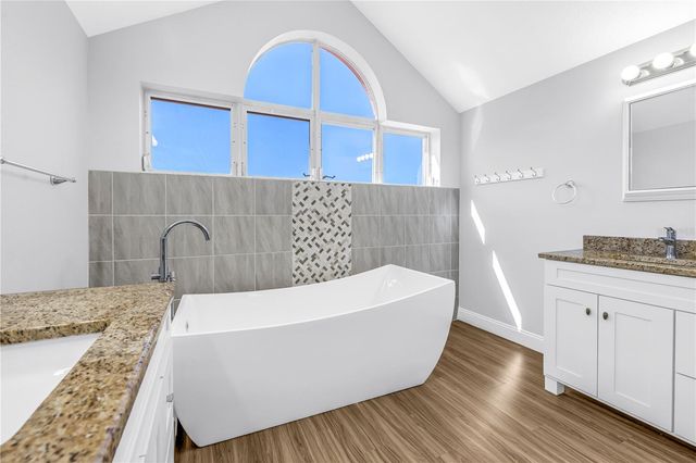 1605 ROYAL PALM DRIVE S A, Gulfport, FL 33707