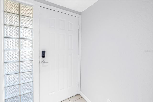 1605 ROYAL PALM DRIVE S A, Gulfport, FL 33707