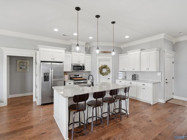 25927 Stef Lane, Athens, AL 35613