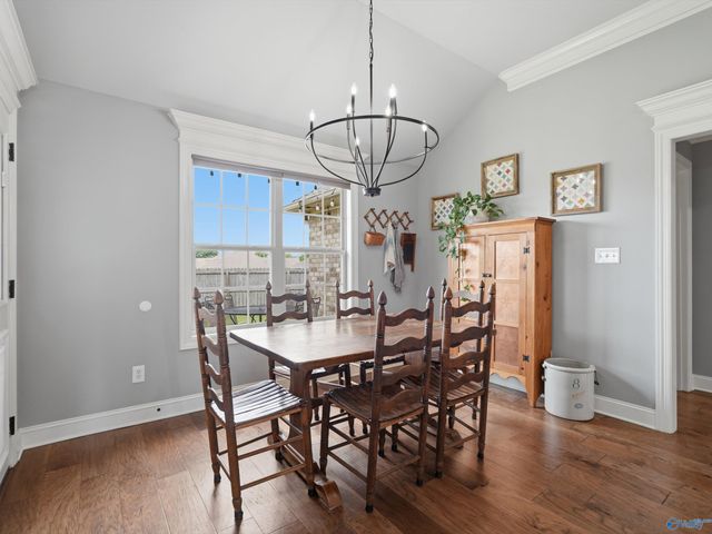 25927 Stef Lane, Athens, AL 35613