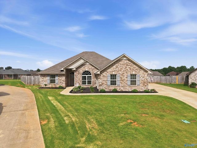 25927 Stef Lane, Athens, AL 35613