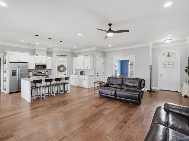 25927 Stef Lane, Athens, AL 35613