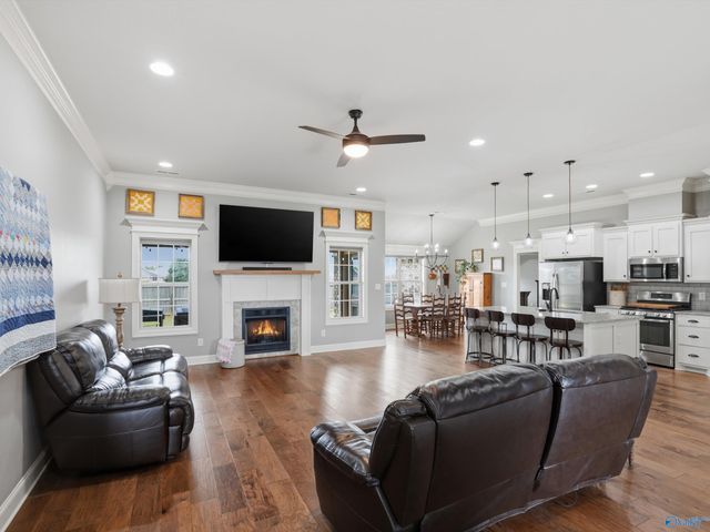 25927 Stef Lane, Athens, AL 35613