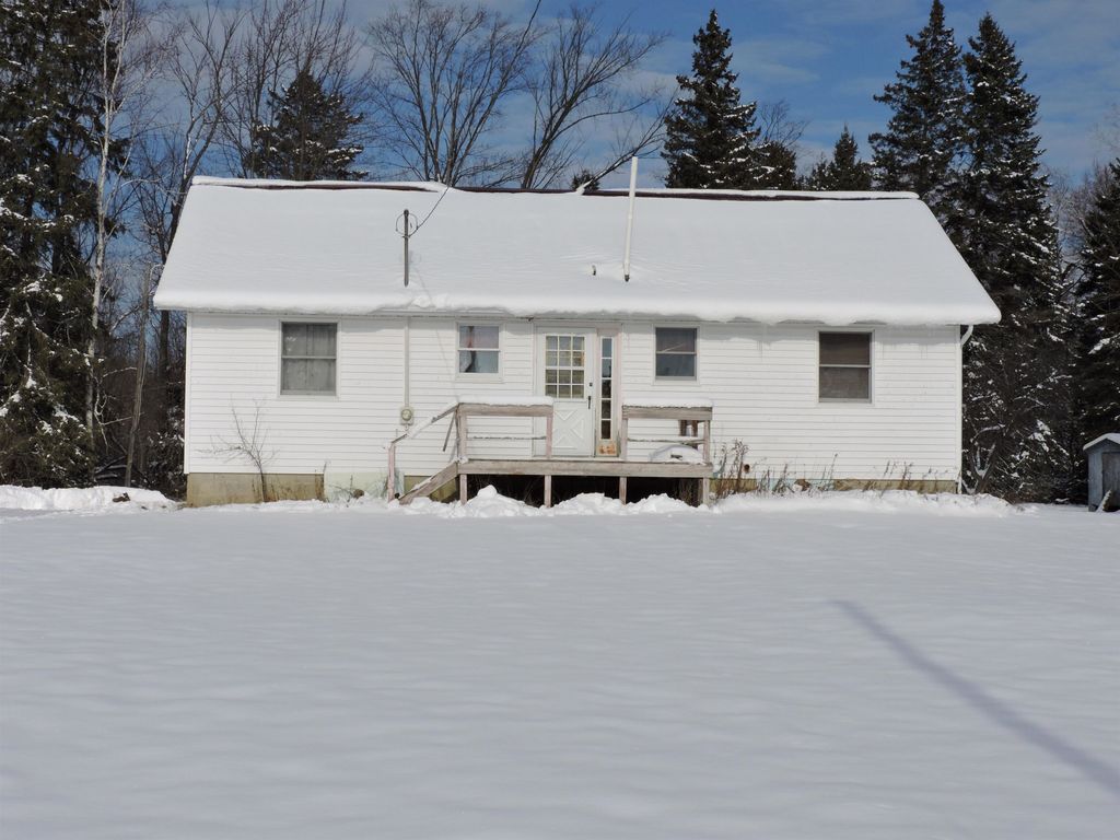 6686 Keystone Road, Turner, MI 48765