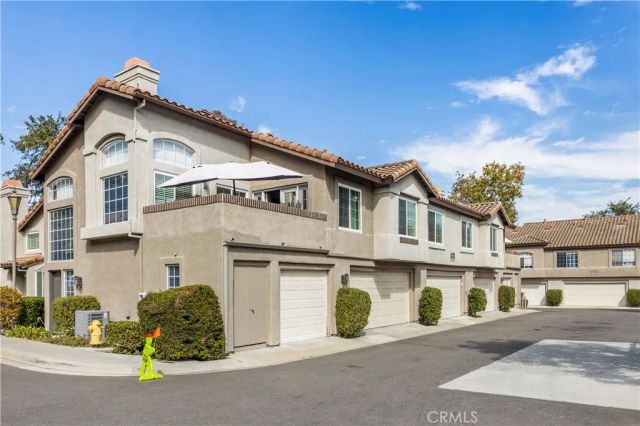 10 Tamarac, Aliso Viejo, CA 92656