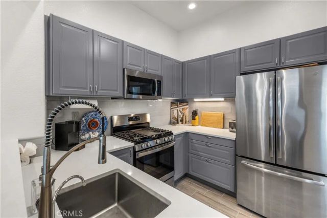 10 Tamarac, Aliso Viejo, CA 92656