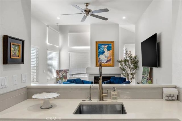10 Tamarac, Aliso Viejo, CA 92656