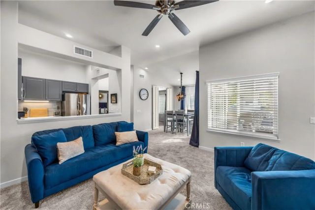 10 Tamarac, Aliso Viejo, CA 92656