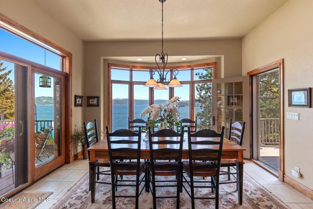 4520 S Threemile Point Rd, Coeur d'Alene, ID 83814 photo 10