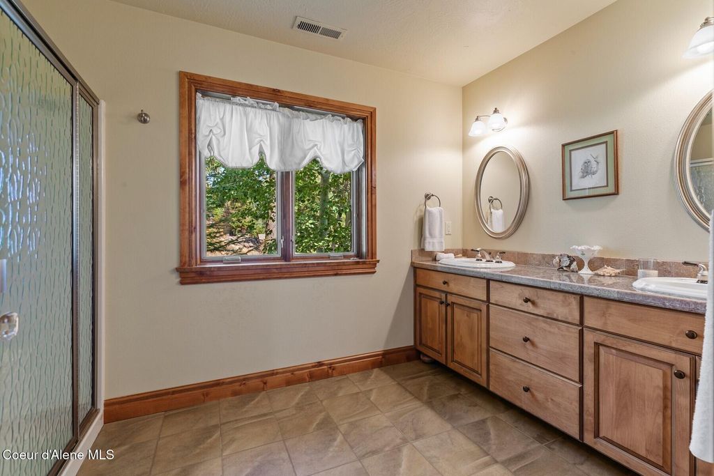 4520 S Threemile Point Rd, Coeur d'Alene, ID 83814 photo 39