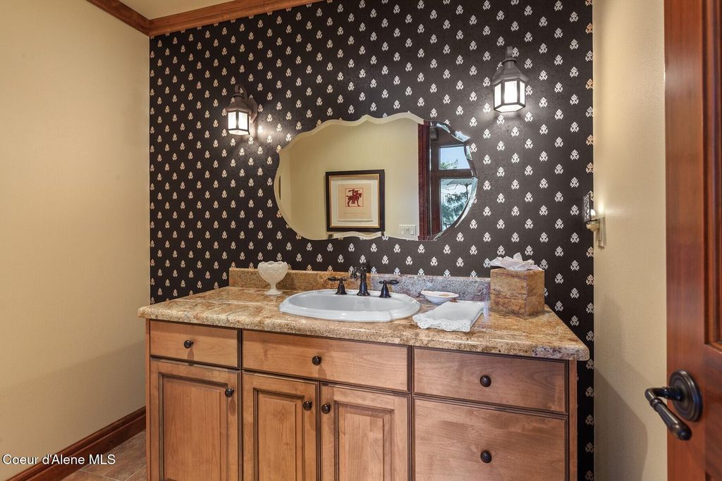 4520 S Threemile Point Rd, Coeur d'Alene, ID 83814 photo 48