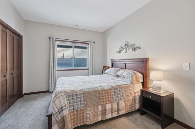 140 9th Avenue NE, Isanti, MN 55040