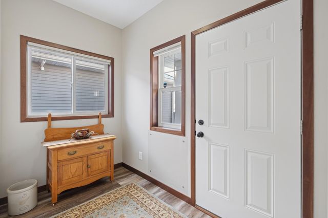 140 9th Avenue NE, Isanti, MN 55040