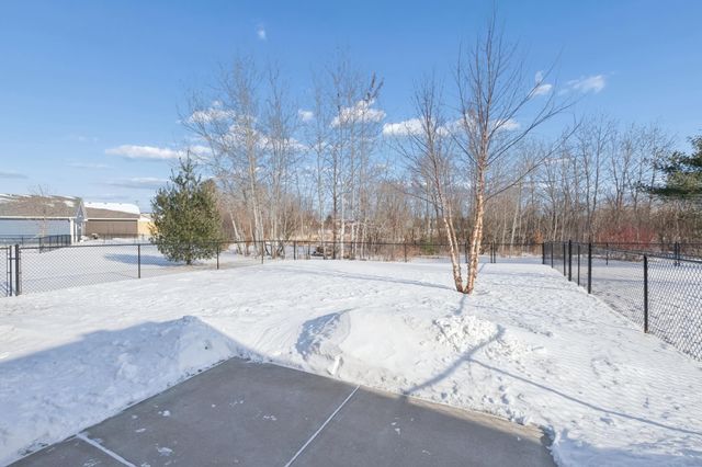 140 9th Avenue NE, Isanti, MN 55040