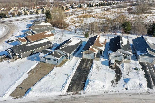 140 9th Avenue NE, Isanti, MN 55040