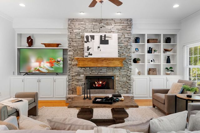 552 Grand Oaks Dr, Brentwood, TN 37027