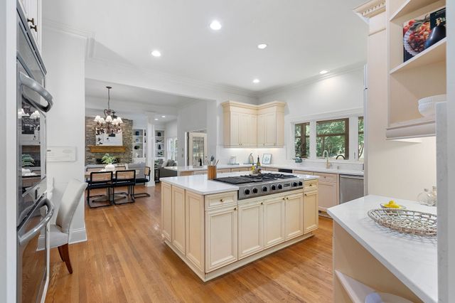 552 Grand Oaks Dr, Brentwood, TN 37027