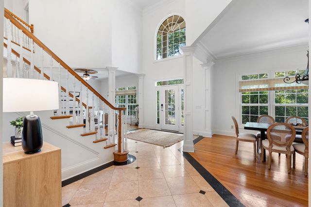 552 Grand Oaks Dr, Brentwood, TN 37027