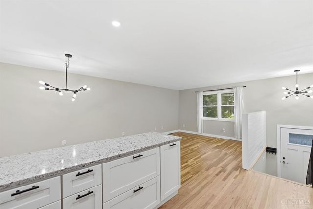 814 Burns Avenue, Wyoming, OH 45215