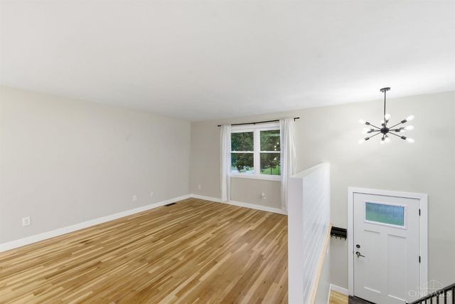 814 Burns Avenue, Wyoming, OH 45215