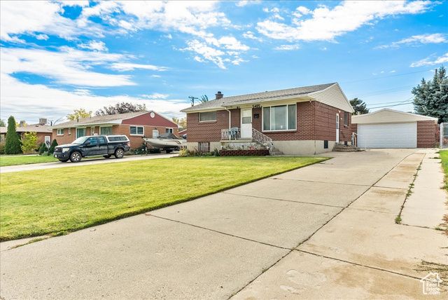 5485 W PAULETTE AVE, West Valley City, UT 84120