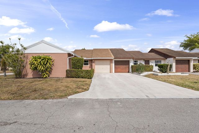 5249 Berwyn Street, Lake Worth, FL 33463