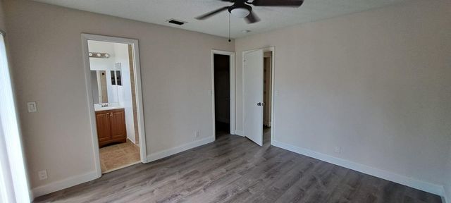 11417 Royal Palm Blvd, Coral Springs, FL 33065